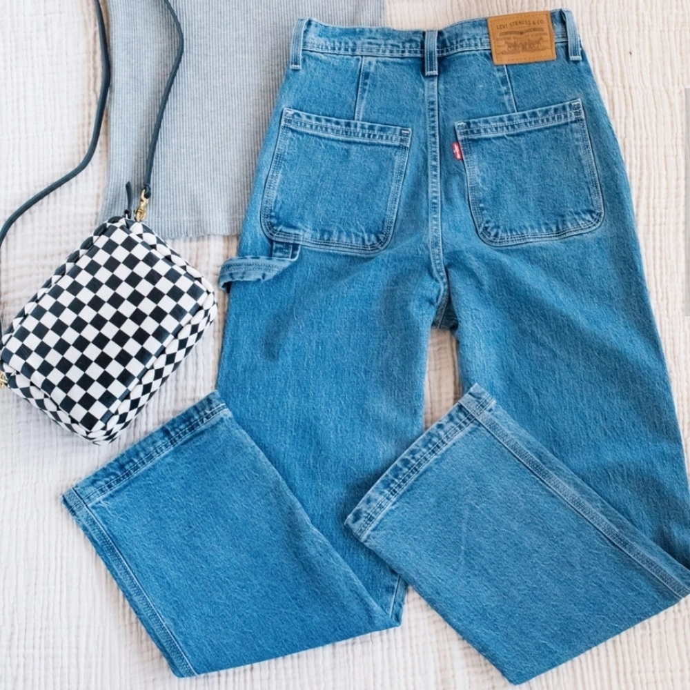 Levi's RIBCAGE Straight Utility High Rise Jeans - Picture 10 of 12